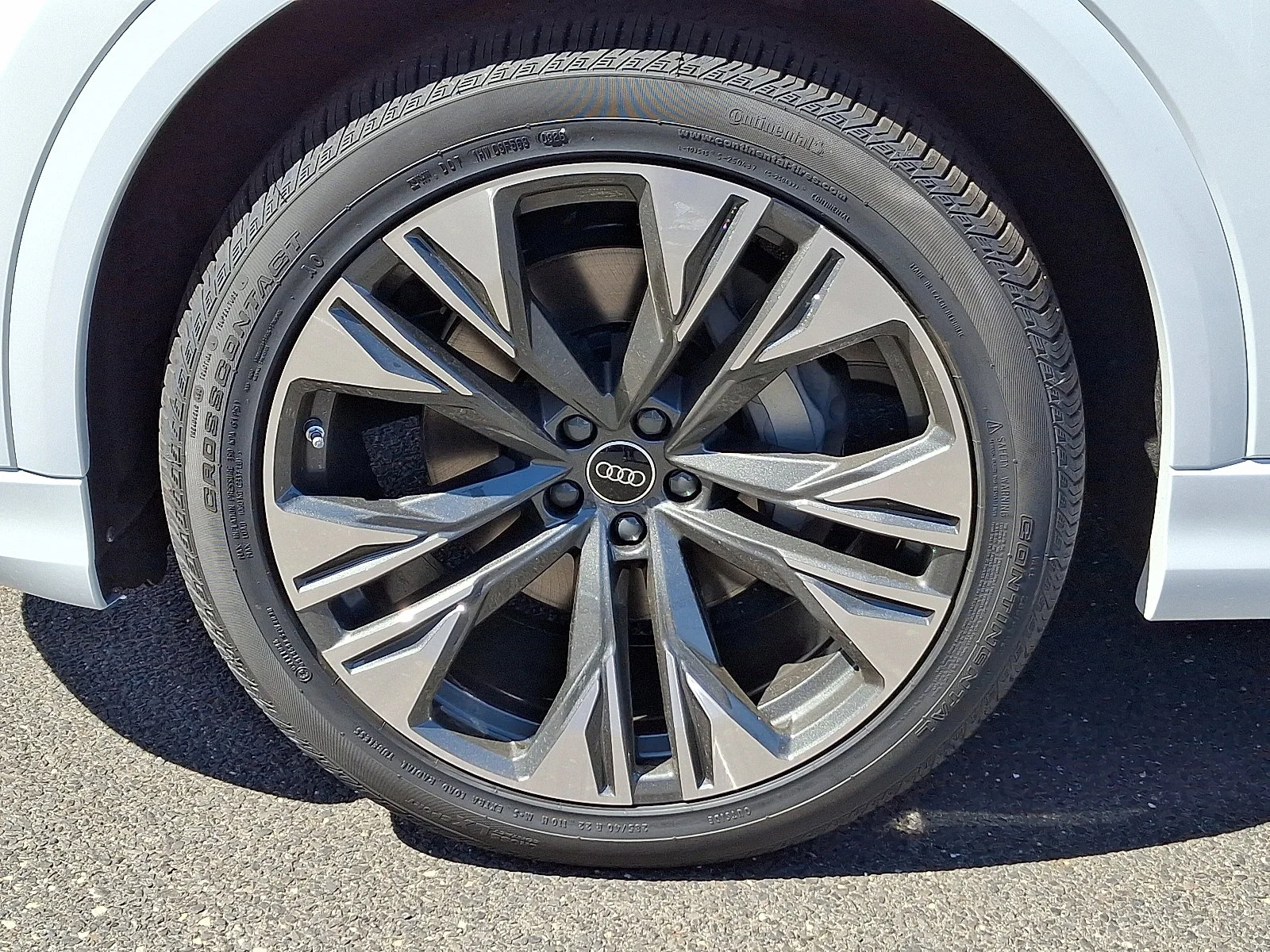New 2026 Glacier White Metallic Audi Premium Plus image 7