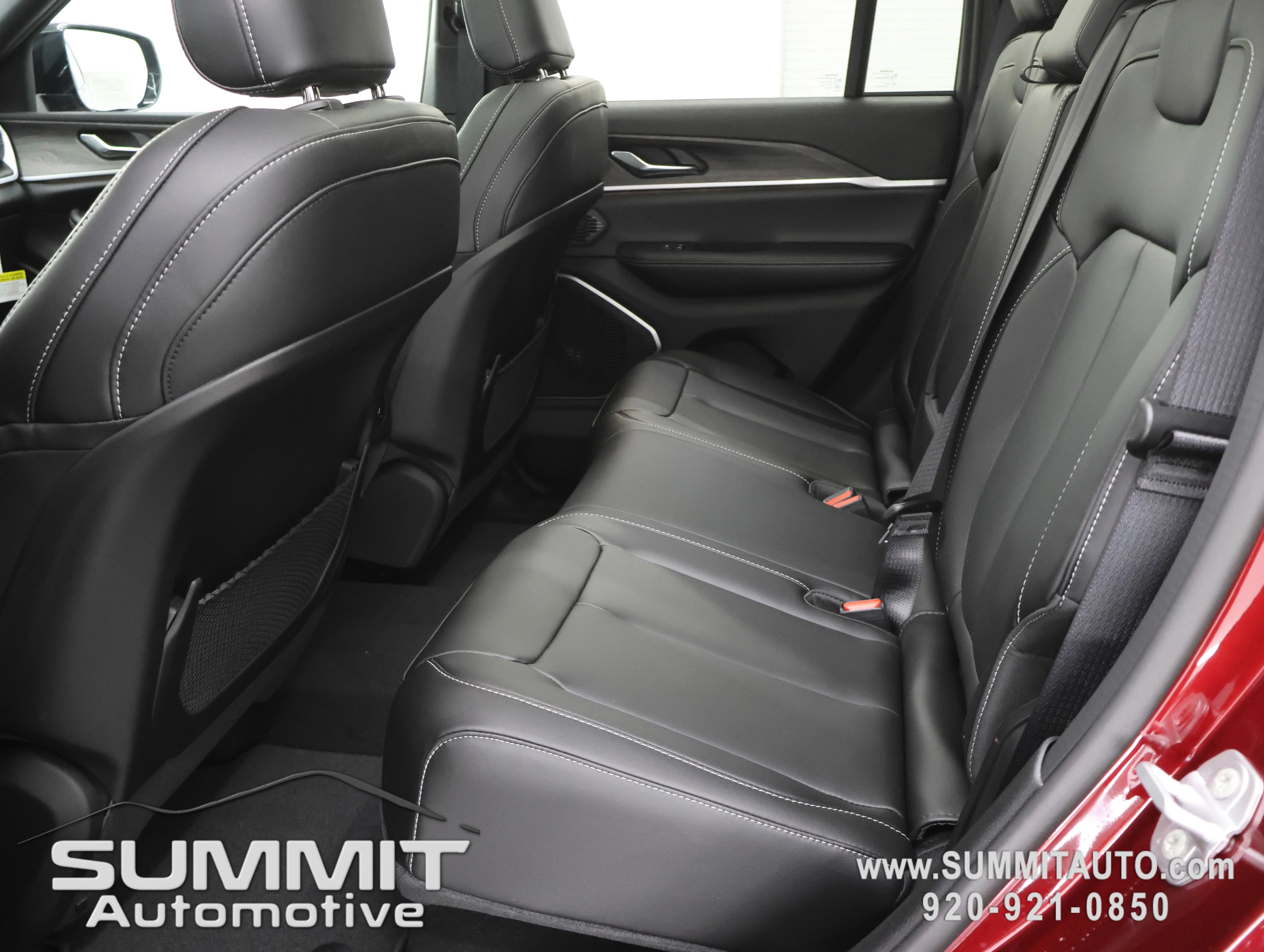 New 2026 Velvet Red Pearlcoat Jeep Limited image 38