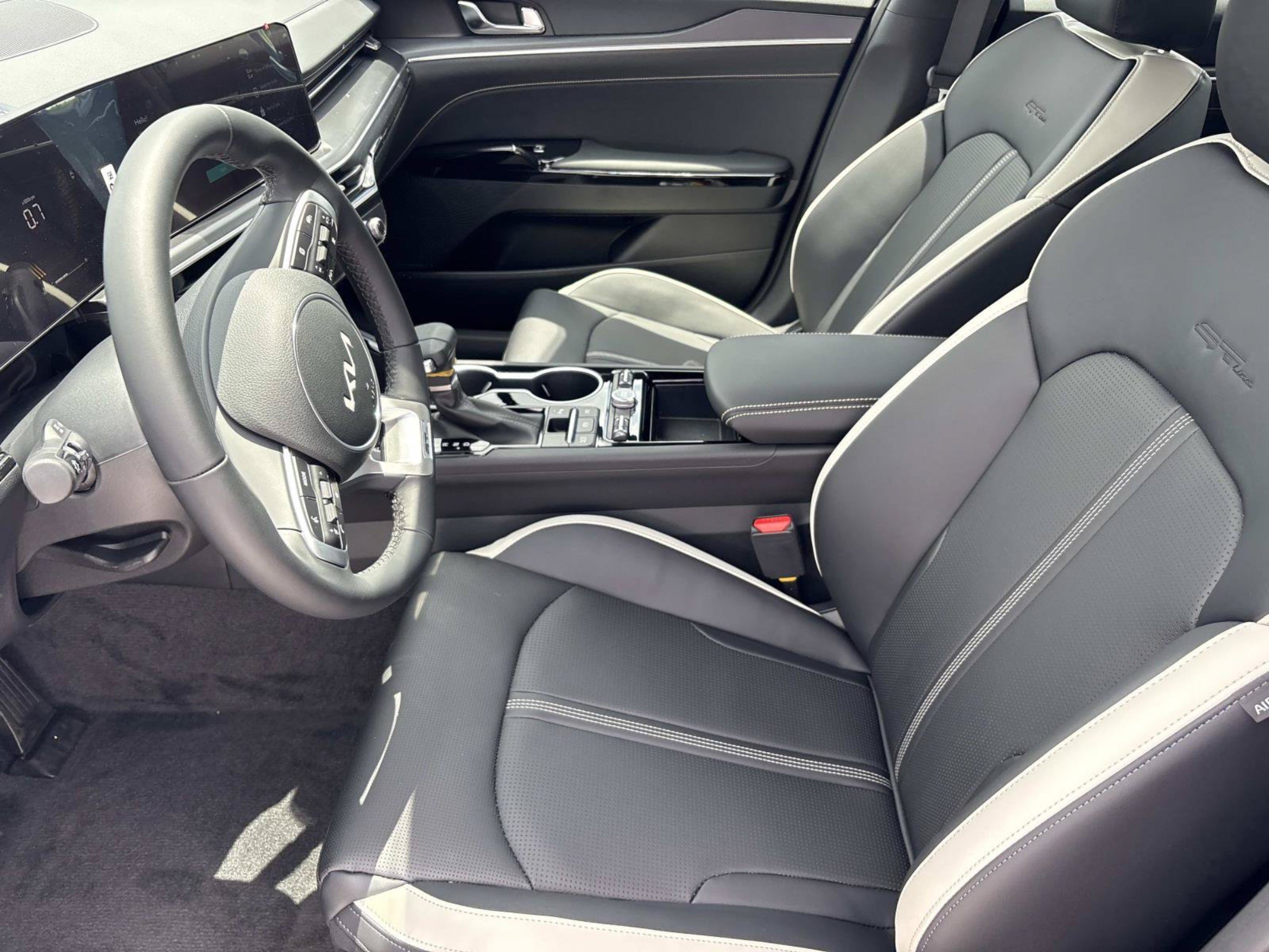 New 2026 Yacht Blue Kia GT-Line FWD image 17