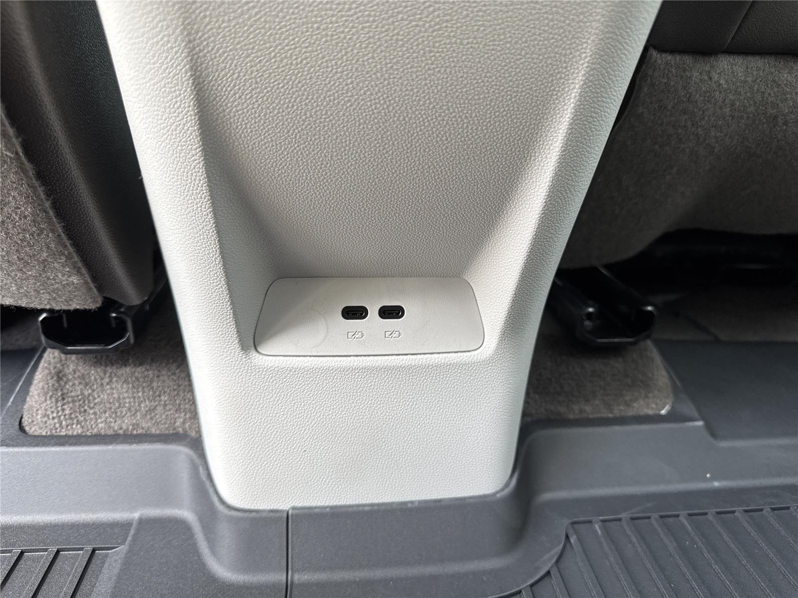New 2026 Glacier White Tricoat GMC Denali image 35