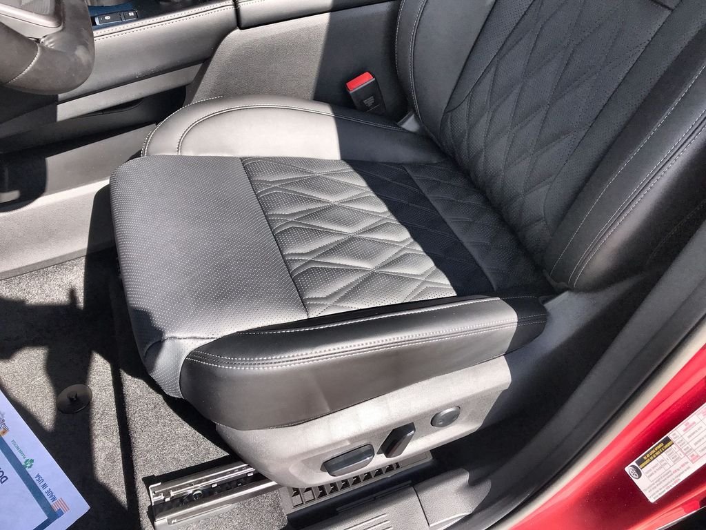2026 Nissan Rogue Platinum - Photo 12