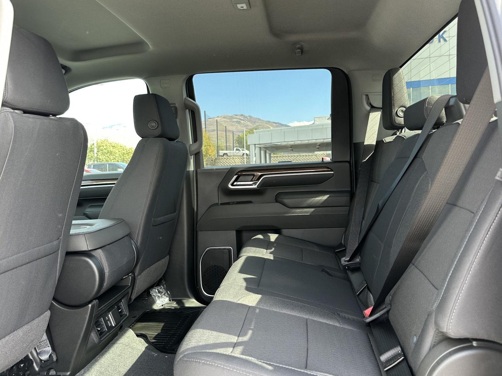 2026 Chevrolet Silverado 3500 HD LT - Photo 21