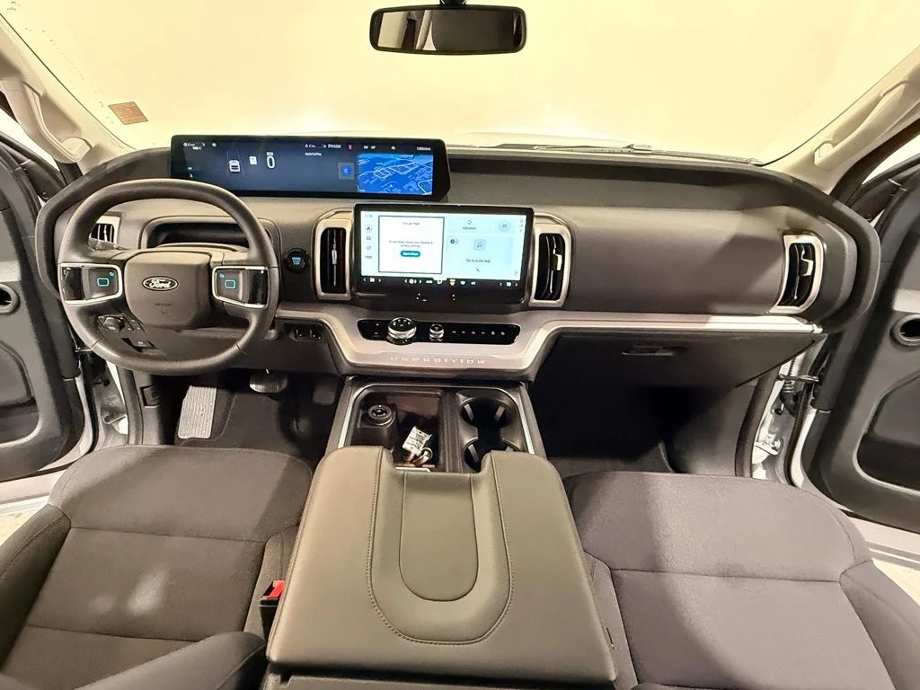 Used 2025 Silver Ford Active image 21