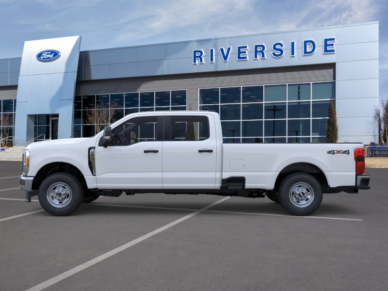 New 2026 Oxford White Ford F-250® XL image 4