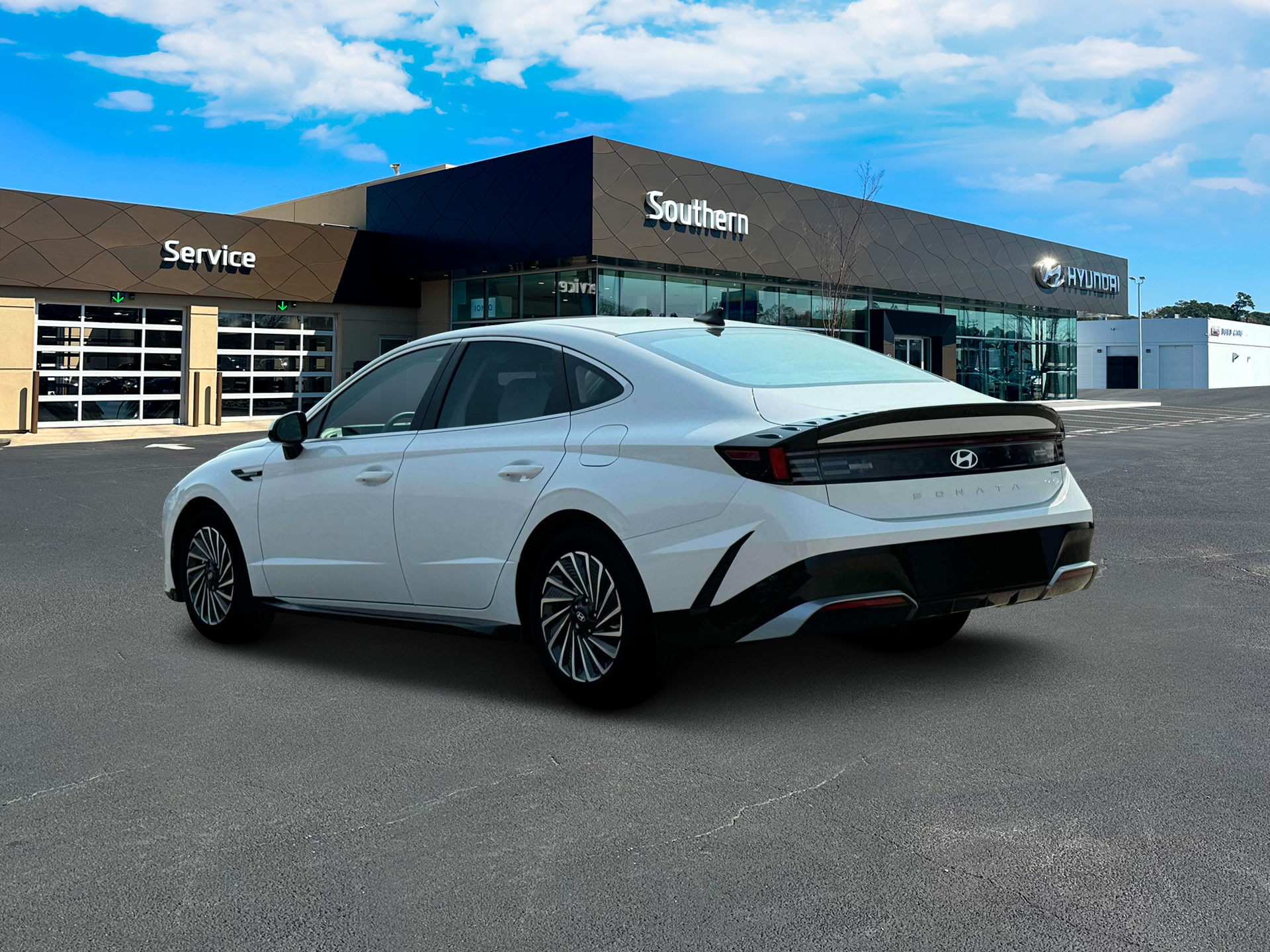 New 2025 White Hyundai SEL image 5