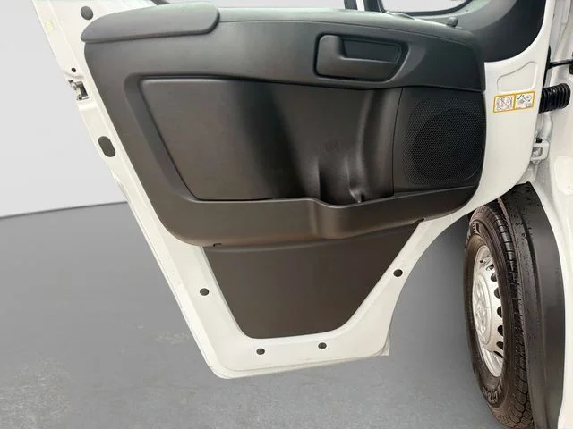 New 2026 Bright White Clear-Coat Exterior Paint RAM High Roof image 12