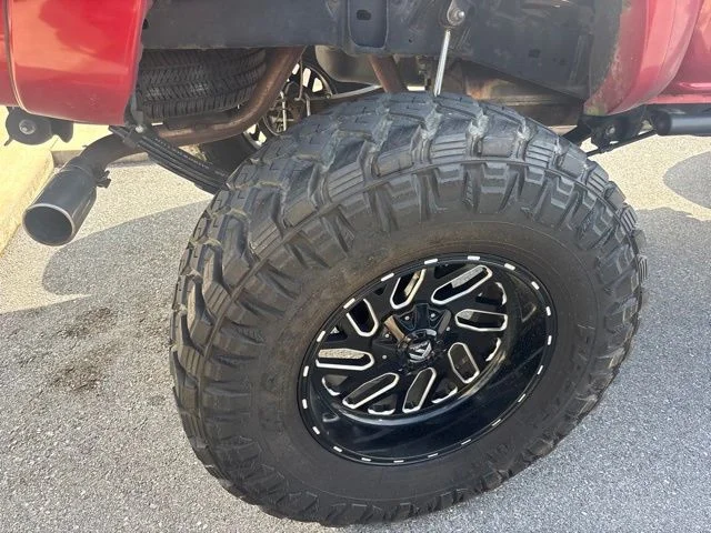 Used 2011 Red Toyota Base image 27