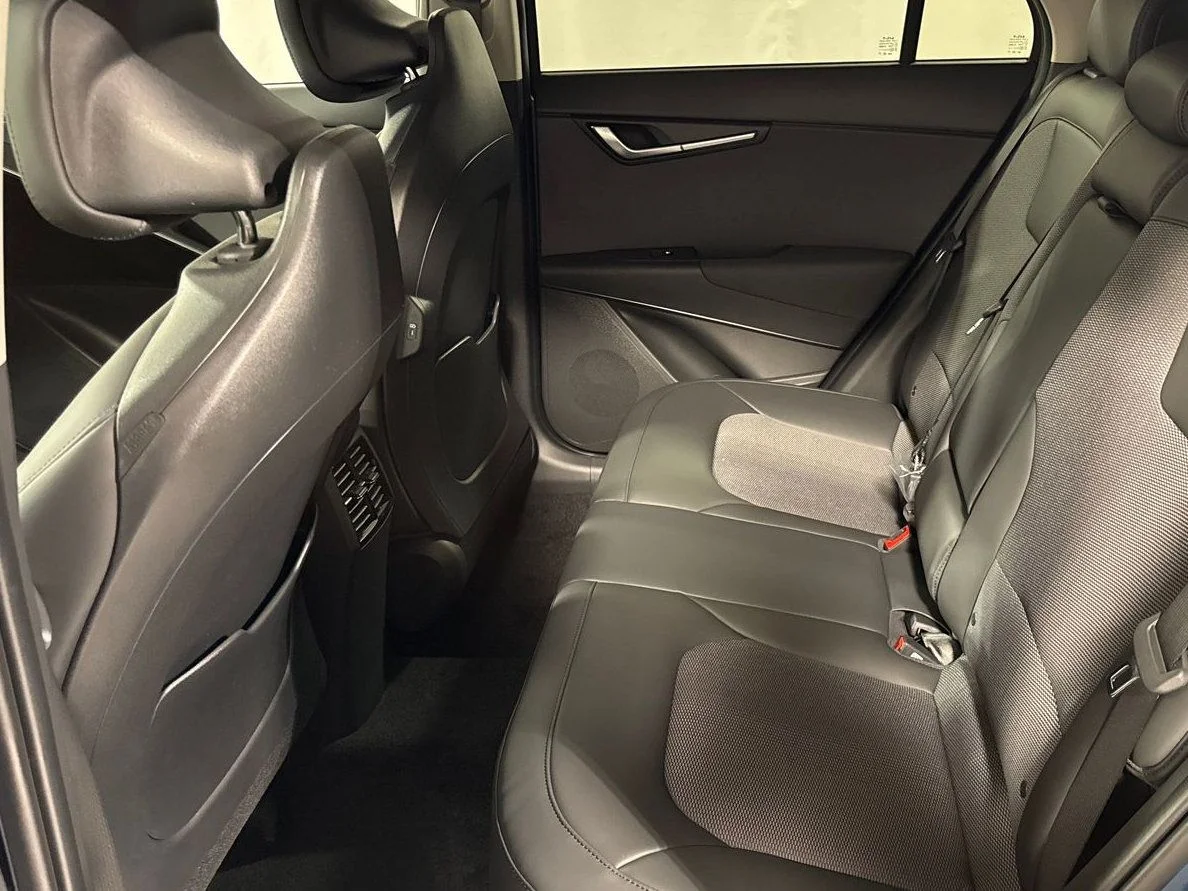 New 2026 Steel Gray Kia EX image 5