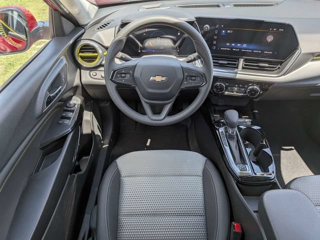 2026 Chevrolet Trax LT - Photo 15