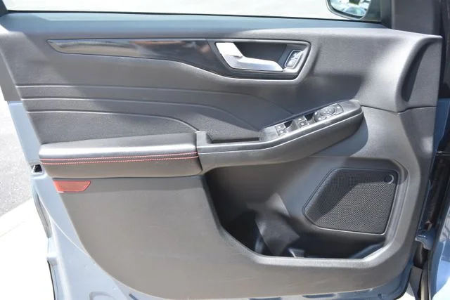 Used 2025 Blue Ford ST-Line Select image 9