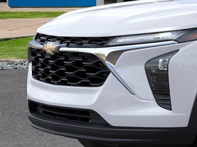 2026 Chevrolet Trax LS - Photo 13