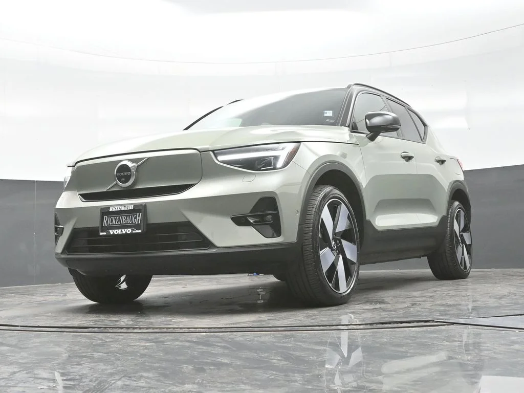 Certified Used 2023 Green Volvo Ultimate image 21