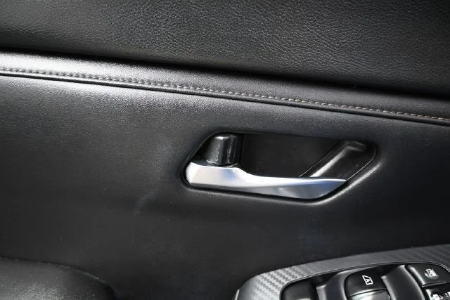Used 2020 Blue Nissan SV image 18