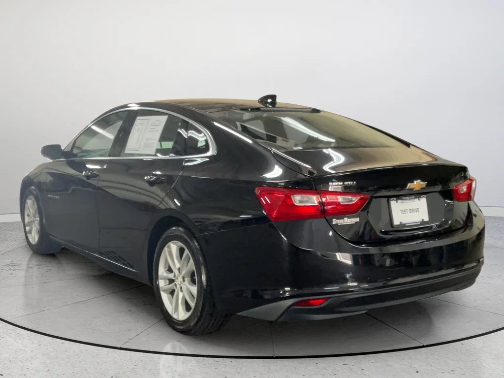 Used 2017 Black Chevrolet LT image 9