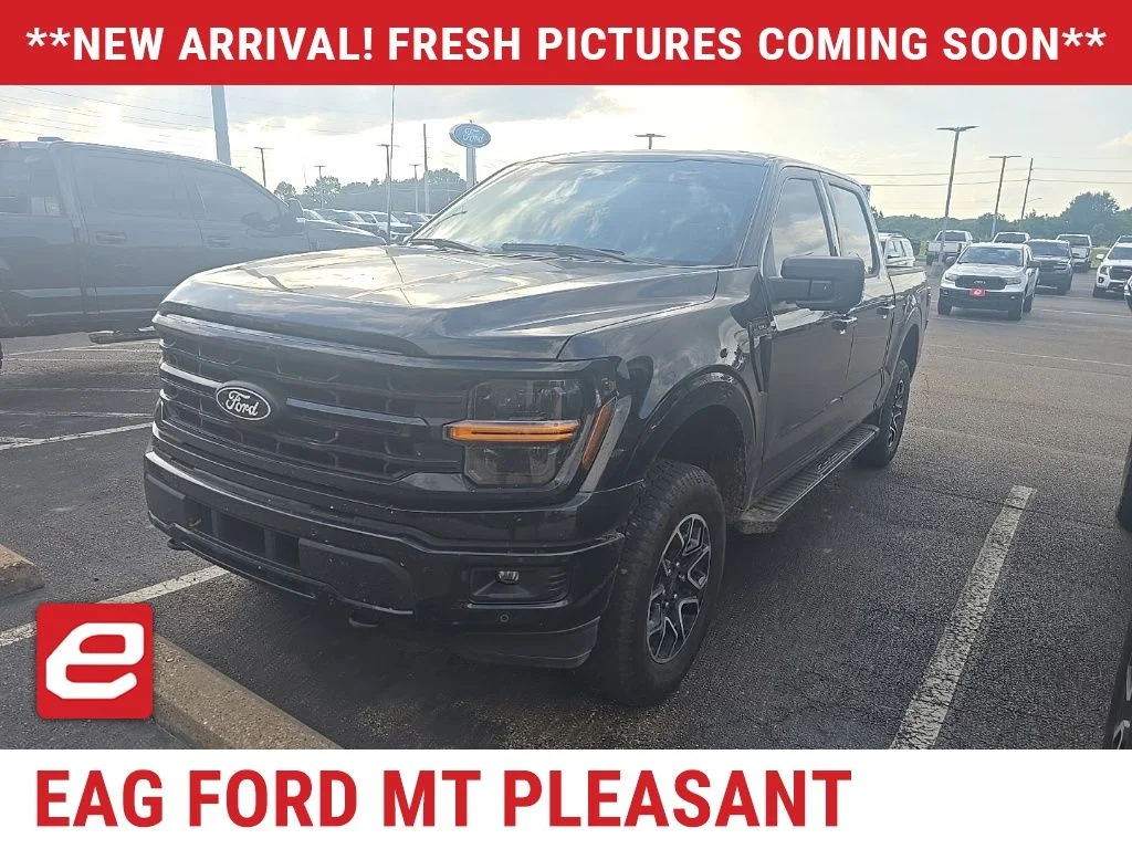 Used 2024 Agate Black Metallic Ford XLT image 1