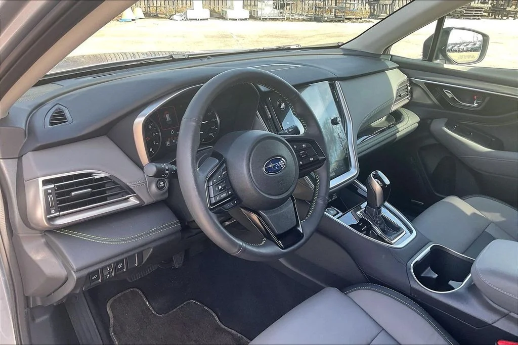 Used 2025 Silver Subaru Onyx Edition XT image 14
