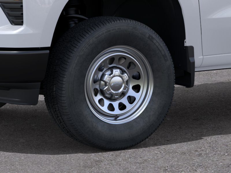 New 2026 Summit White Chevrolet WT image 9