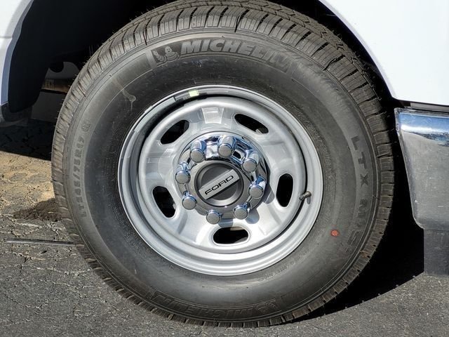 New 2026 Oxford White Ford F-250® XL image 84