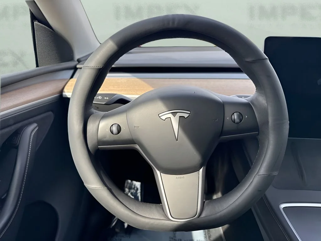 Used 2023 White Tesla Long Range image 15