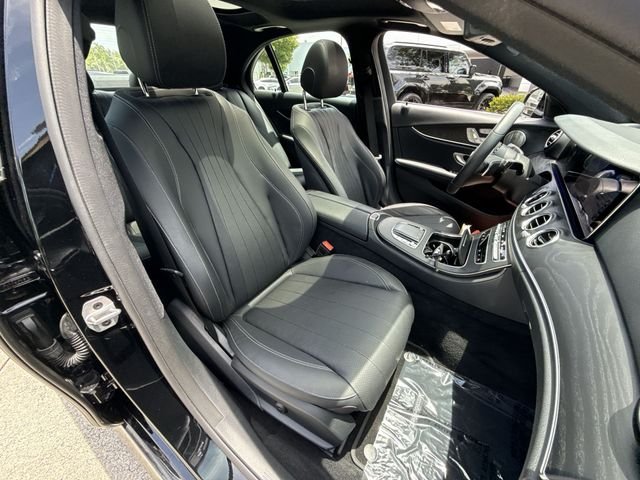 Used 2022 Black Mercedes-Benz E 450 image 26
