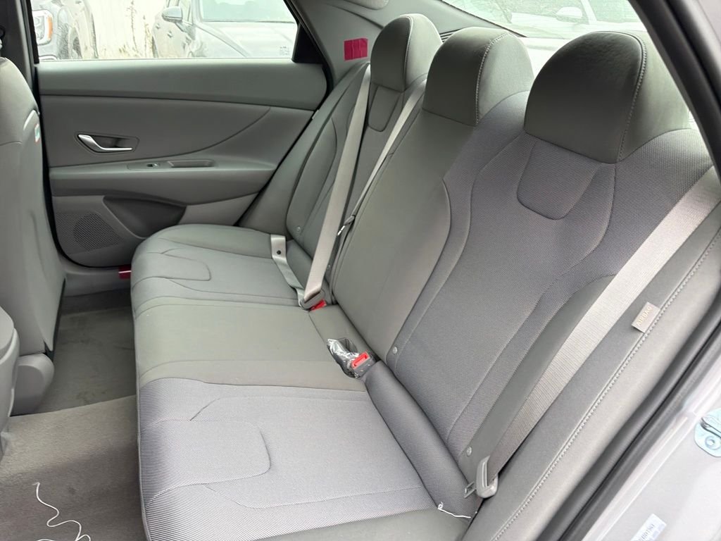 Certified Used 2026 Fluid Metal Hyundai SE image 29