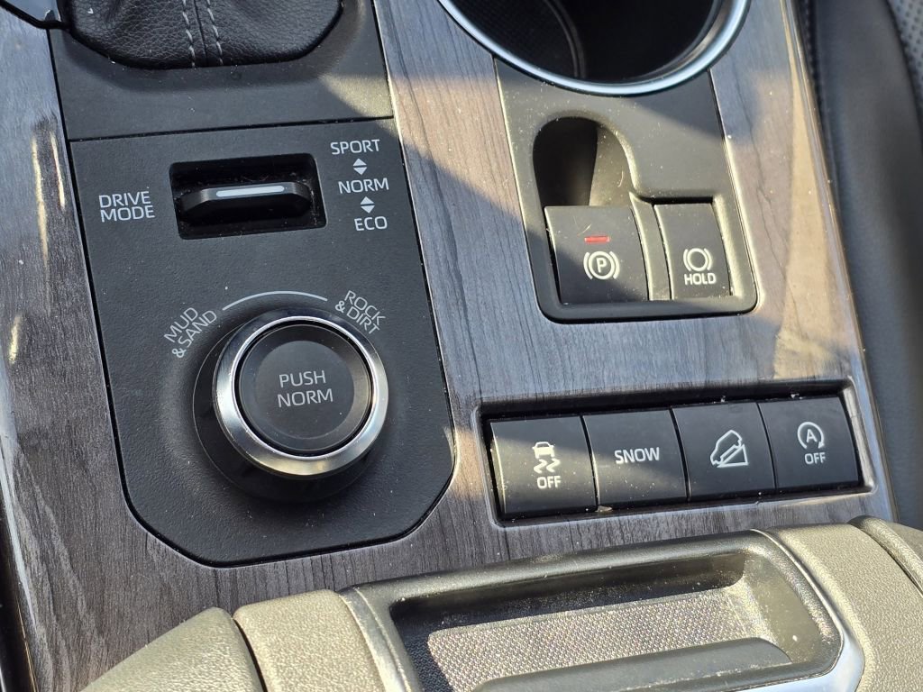 2022 Toyota Highlander Limited - Photo 12