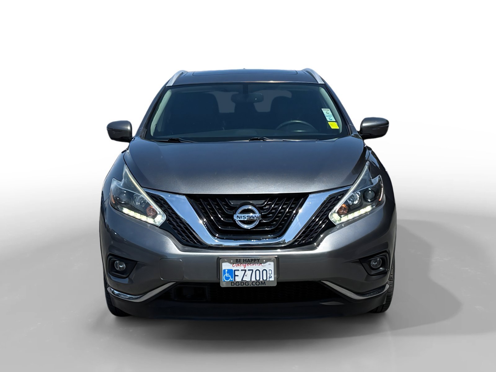 Used 2018 Gun Metallic Nissan SL image 8