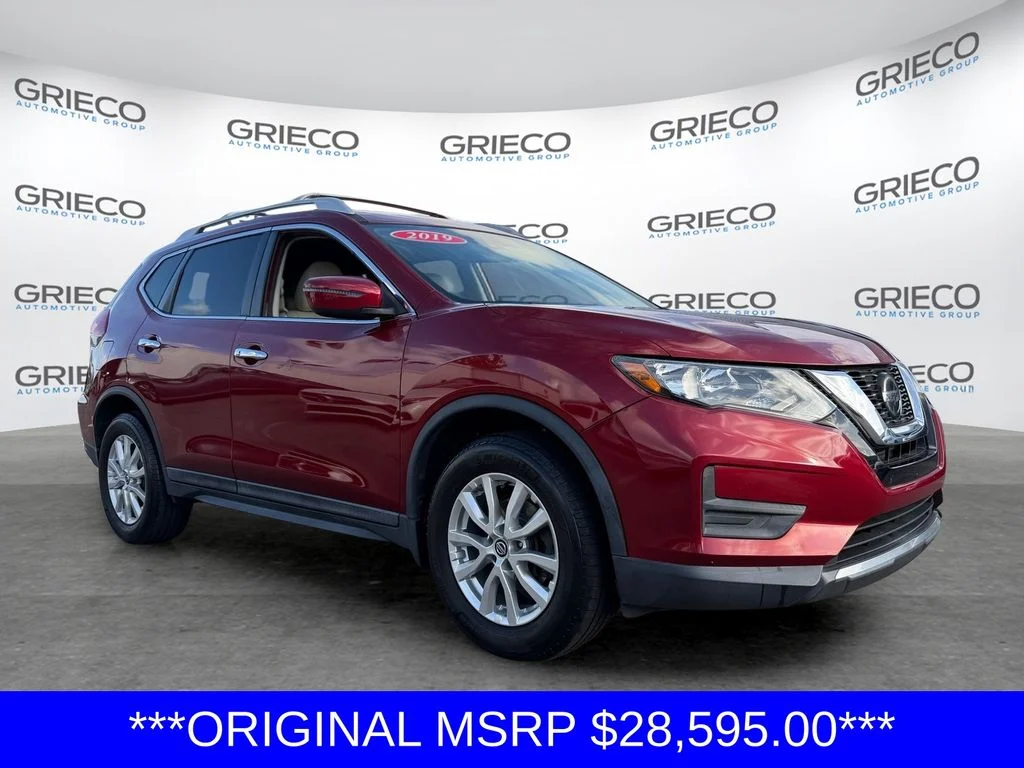 2019 Nissan Rogue SV FWD's photo