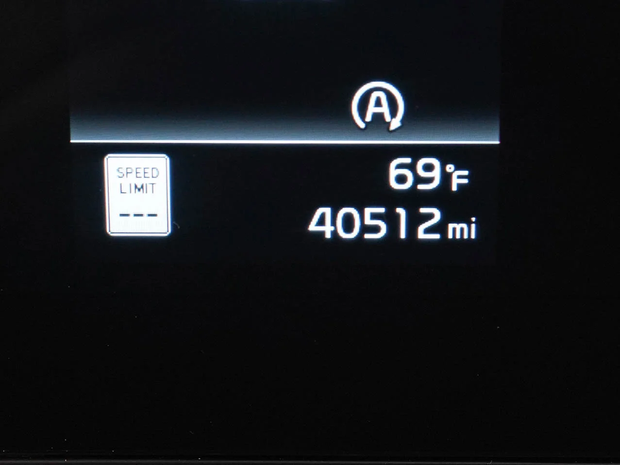 Used 2023 Jungle Green Kia X-Line AWD Premium Package image 28