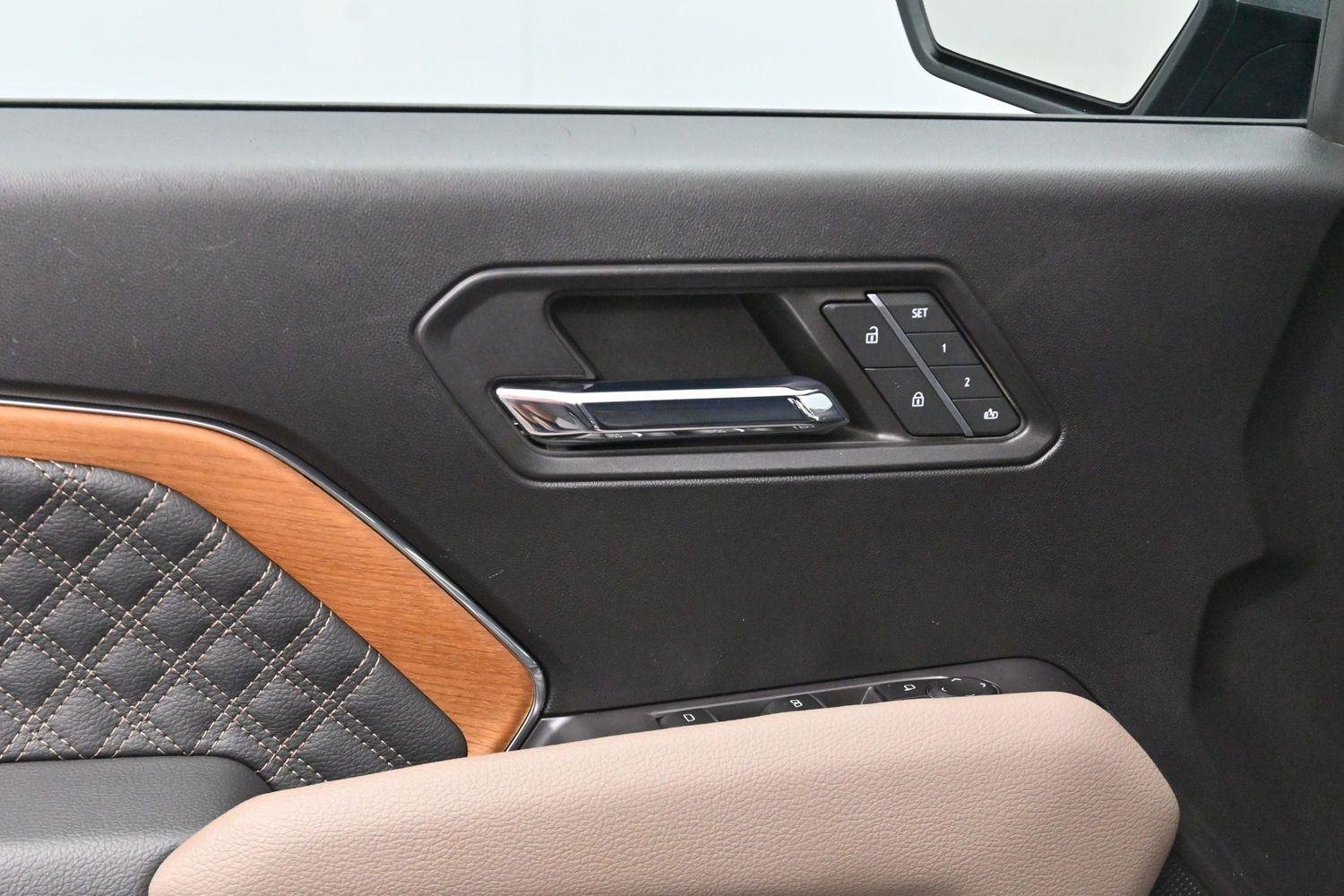 Used 2023 Sterling Metallic GMC Denali image 11