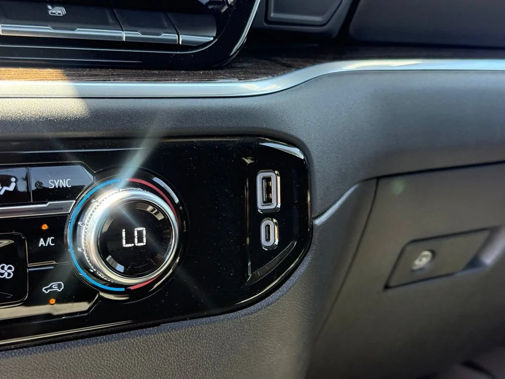 New 2026 Onyx Black GMC SLE DRW image 26