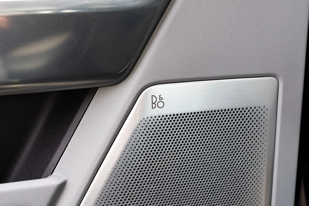 Used 2023  Ford Limited image 19
