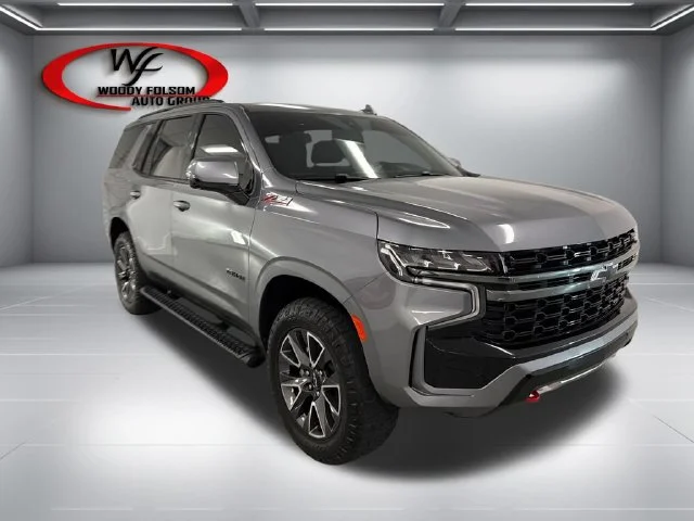 Used 2021 Gray Chevrolet Z71 image 3