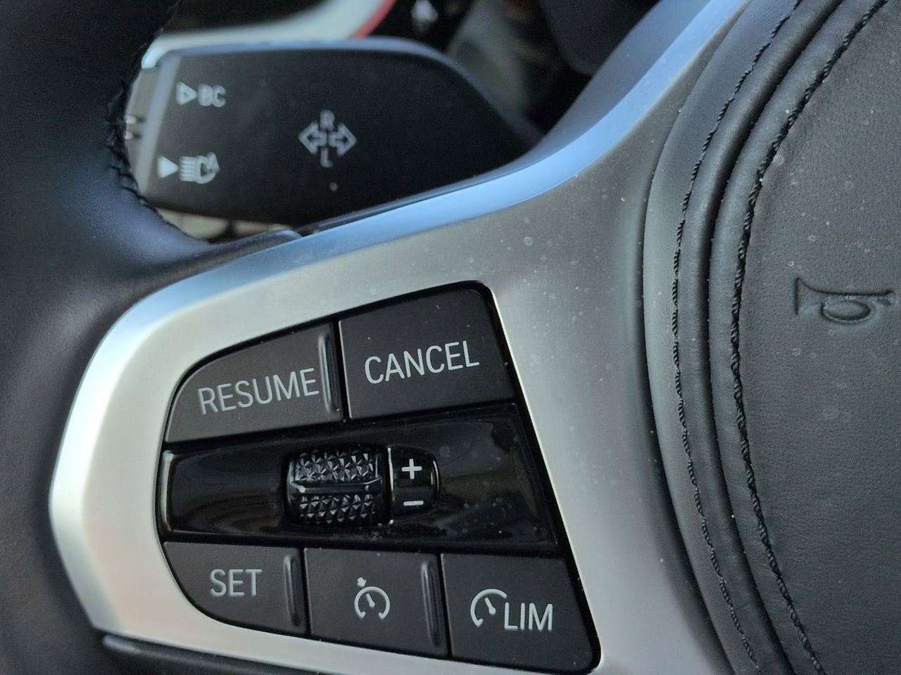 Used 2025 Black Sapphire Metallic BMW M40i image 25