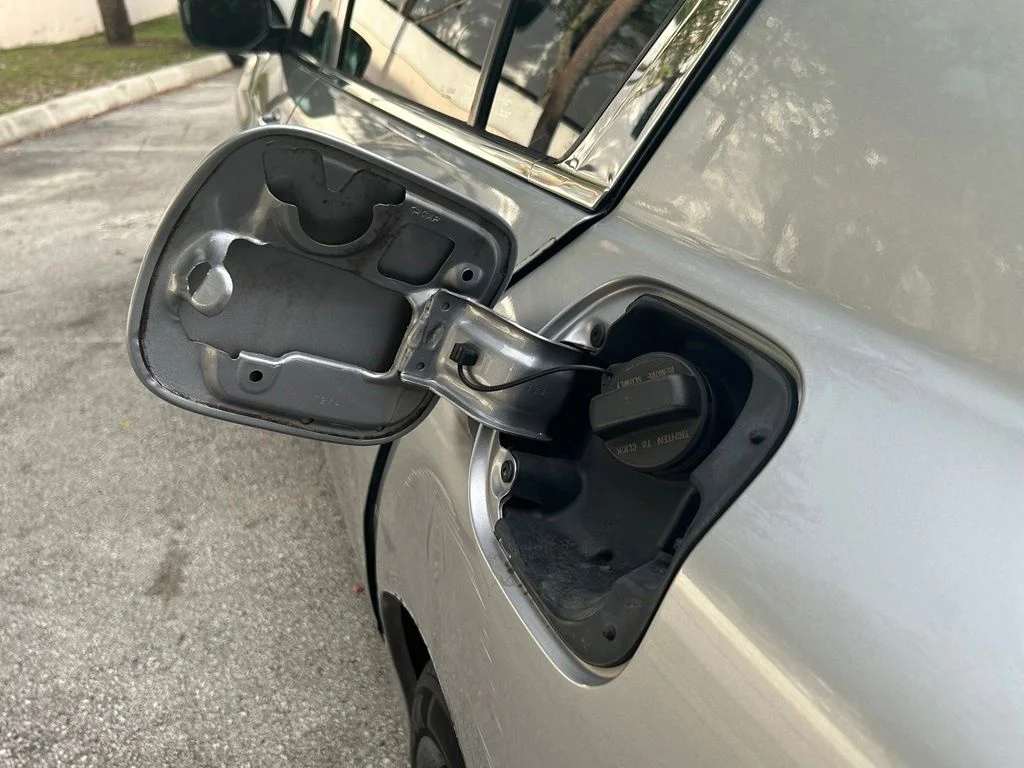 Used 2016 Gray Honda LX image 33