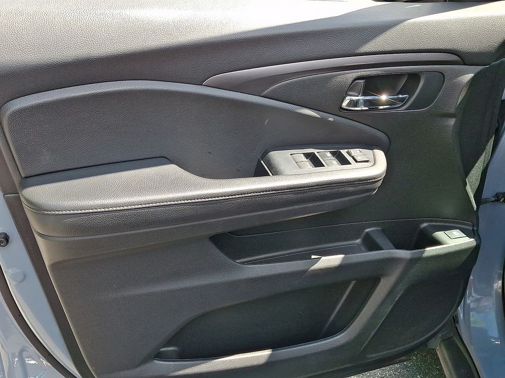 Used 2022 Gray Honda Sport image 14