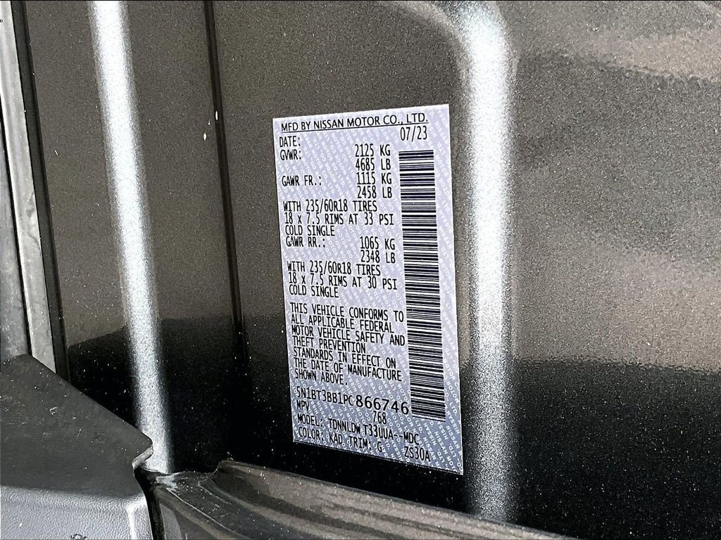 Used 2023 Gray Nissan SV image 26