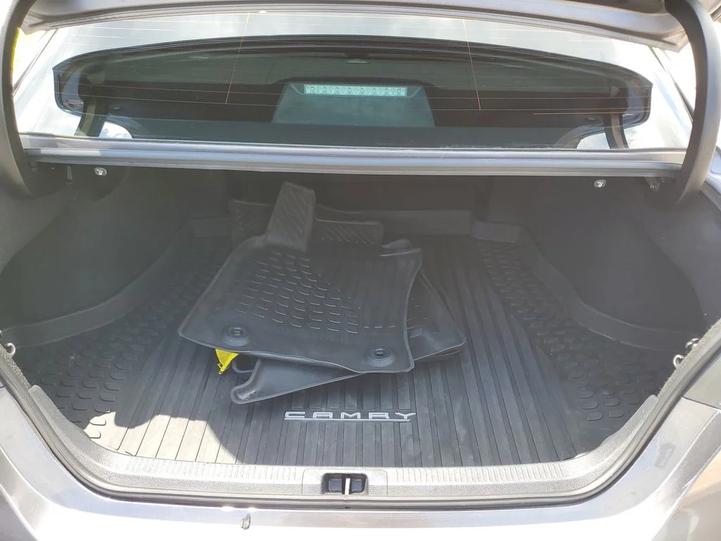 Used 2022 Gray Toyota SE image 10