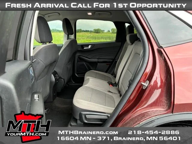 Used 2021 Brown Ford SE image 10