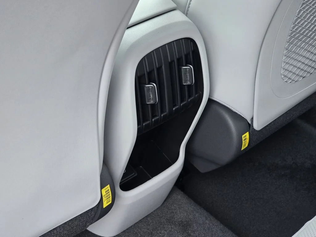 New 2026 Gray Hyundai SEL Premium image 13