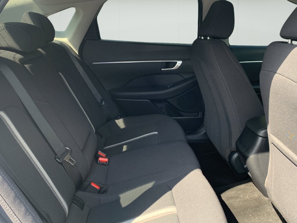 Used 2023 Serenity White Hyundai SEL image 37