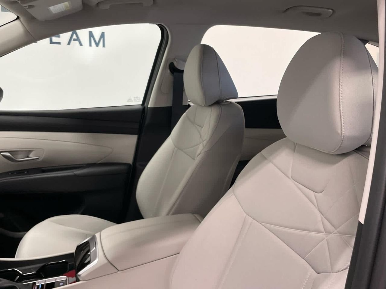 New 2026 Atlantis Blue Hyundai SE AWD image 19