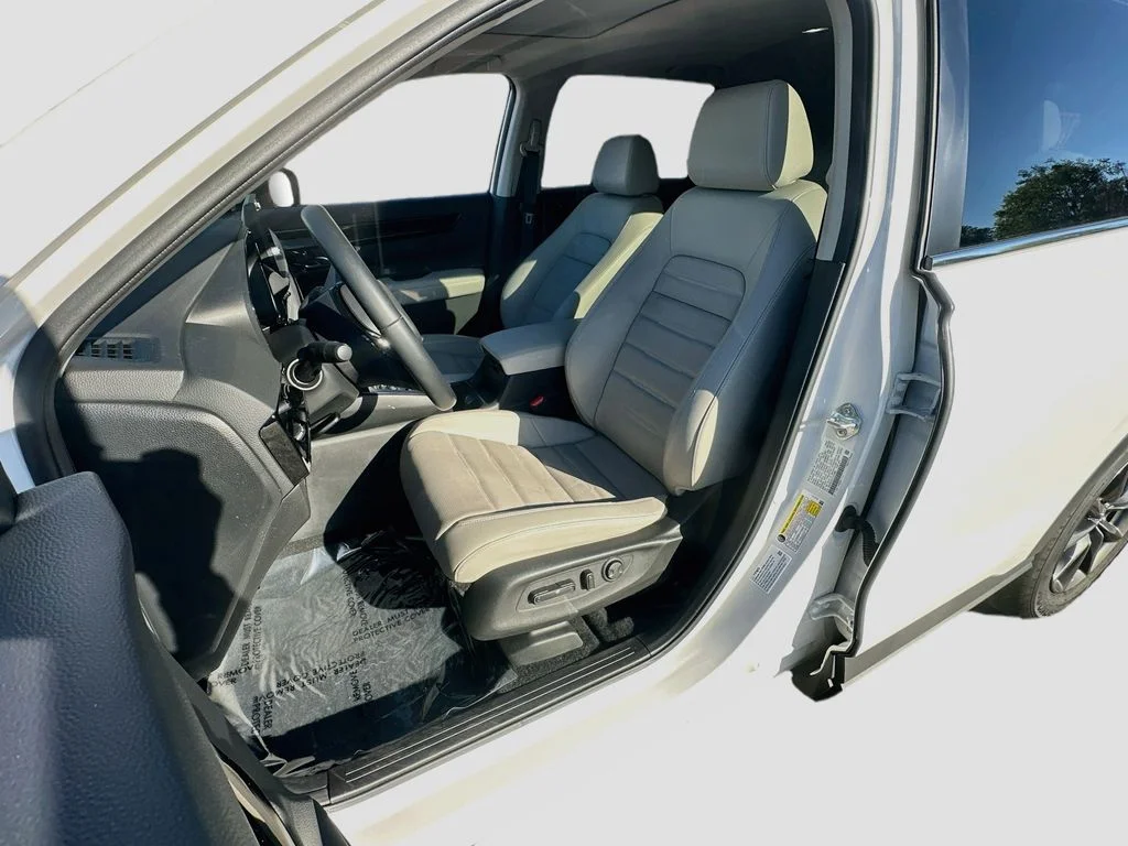 Used 2026 White Honda EX-L image 20