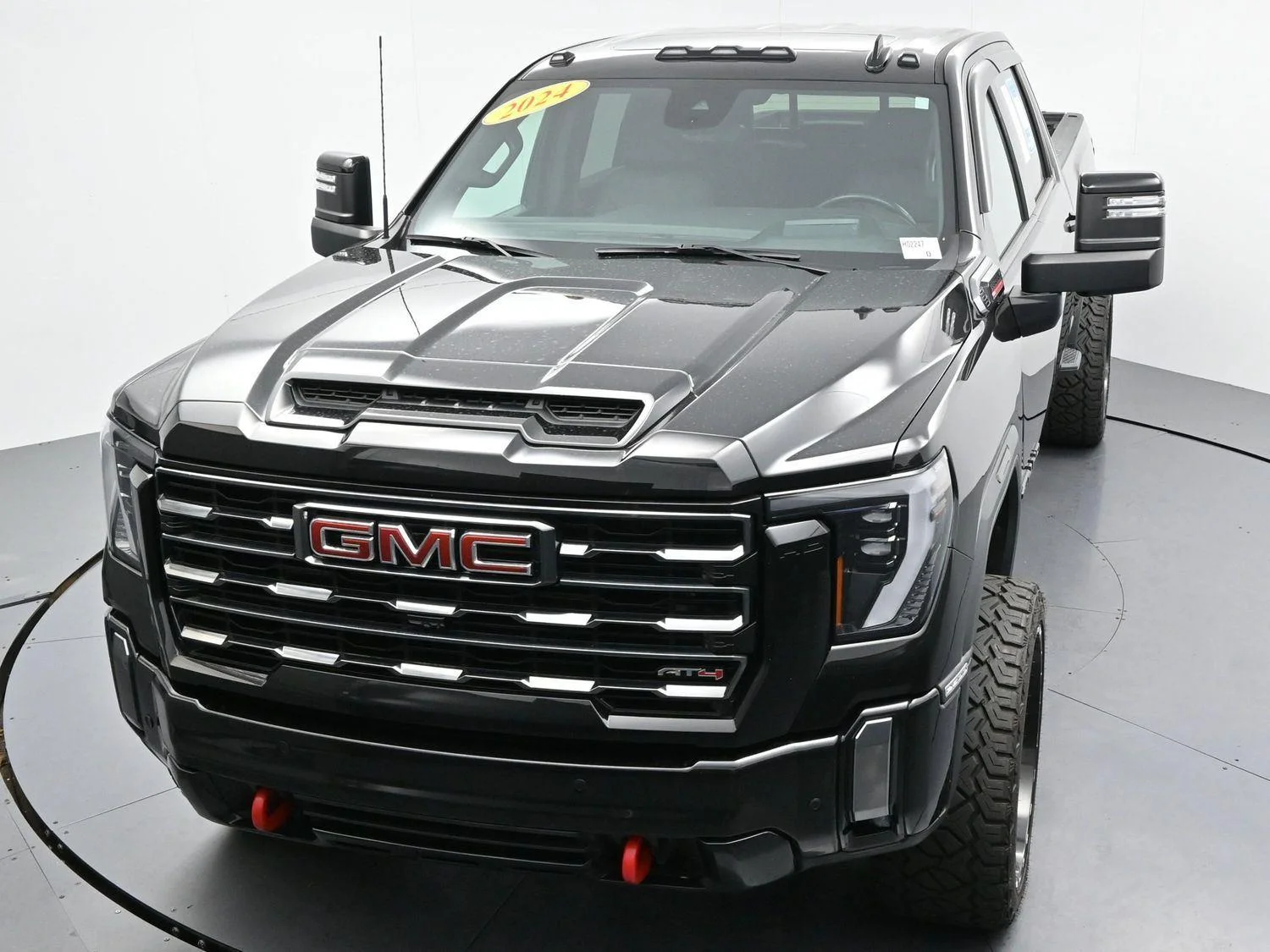 Used 2024 Onyx Black GMC AT4 image 39