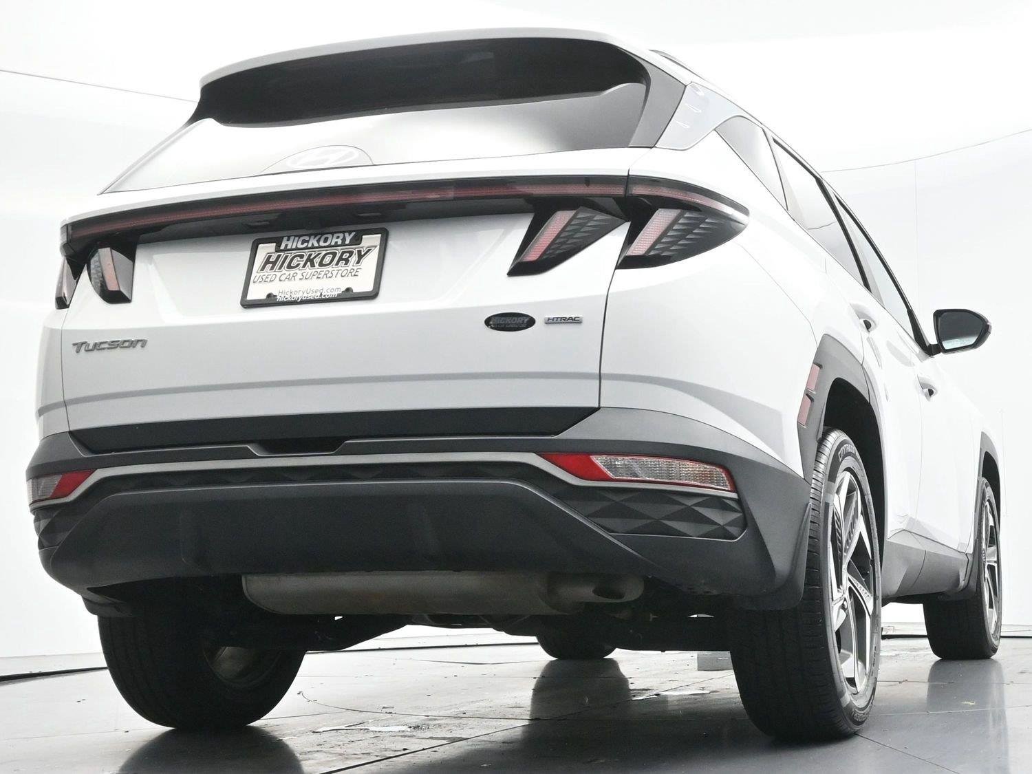 Used 2023 Serenity White Pearl Hyundai SEL image 50
