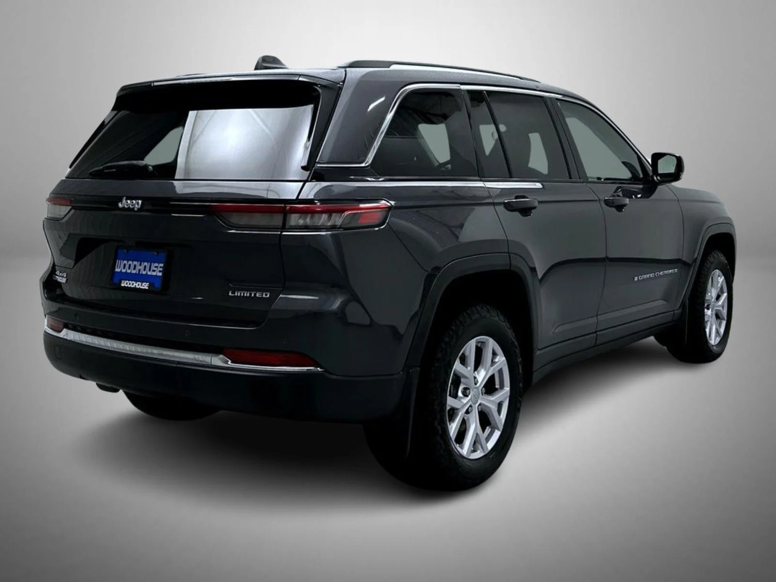 Used 2022 Gray Jeep Limited image 5