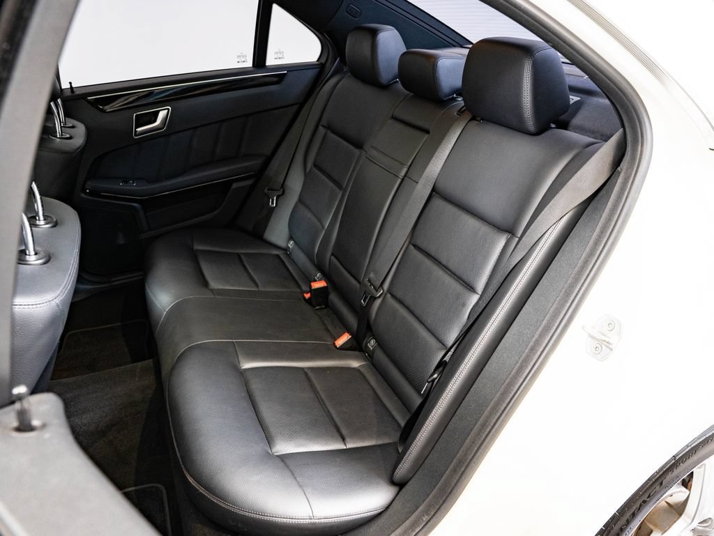 Used 2012 White Mercedes-Benz E 350 Luxury image 47
