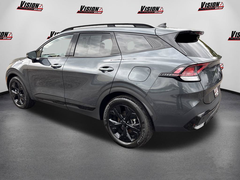 Used 2025 Gray Kia X-Line image 3