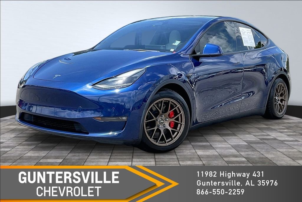 2022 Tesla Model Y Performance Dual Motor All-Wheel Drive's photo