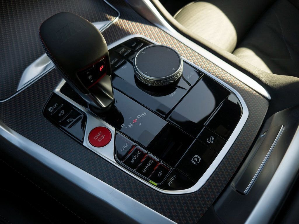 New 2026 Black Sapphire Metallic BMW Label image 12